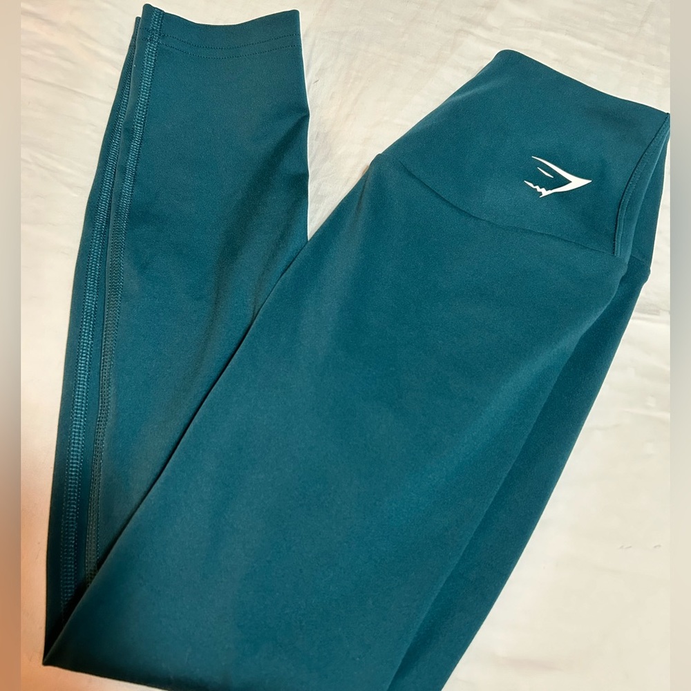 Gym shark leggings in teal size XS